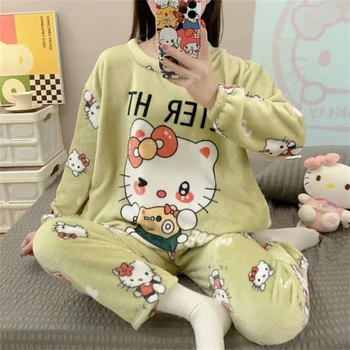 Kawaii Sanrio Risanka Pižamo Hello Kitty Lepe Korale Žamet Pižamo z Plišastih in Debela Izolacija Flanela Doma Obleko