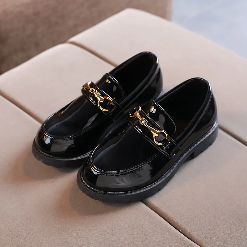 Otrok usnjeni čevlji za fante 2024 nov modni otroci retro eno čevlji študentov black Britanski stil uspešnosti čevlji 2